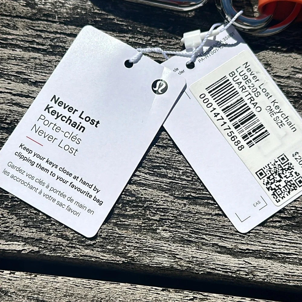 Lululemon Never Lost Keychain Burnt Apricot/Terra Orange NWT RARE 🧡 🍊🧡 - Picture 6 of 7
